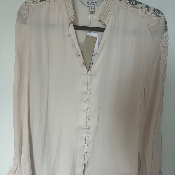 Jenna Satin Trim Detail Blouse in Cream - Picture 7 of 7